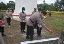 Kapolres Pasangkayu Pimpin Ziarah Rombongan Di TMP Martajaya