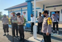 Si Propam Polres Pasangkayu Melaksanakan Putusan Kode Etik Profesi Polri.