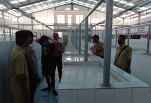 Polsek Sarudu Laksanakan Ops Yustisi Di Pasar Limua.