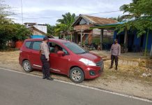 Polsek Baras Melaksanakan Ops.Yustisi di pertokoan Kelurahan Baras.