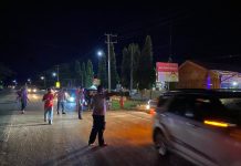 Pastikan Relawan dan Bantuan Tiba di Mamuju, Polres Pasangkayu dan Kodim 1427/Pasangkayu Lakukan Pengawalan.