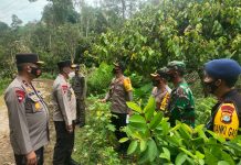 Kapolda Sulbar Kunjungi Posko Pengungsian di Malunda