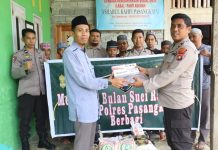Jaling Silaturahmi Alumni NNZZ-SPDT Polres Pasangkayu Berikan Bantuan Kepada Santri Tahfidz.