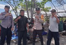 Pelaksanaan Ibadah Paska di Pusatkan Di Pantai Pedongga, Bhabinkamtibmas Polres Pasangkayu Lakukan Pengamanan dan Pemantauan.