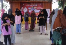 Aksi Sosial, Sembako Murah Polres Pasangkayu Diserbu Warga