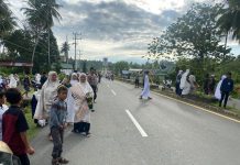 Libatkan Puluhan Personel Polres Pasangkayu Amankan Sholat Idul Adha Di Wilayah Hukumnya.
