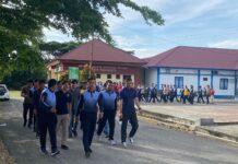 Jaga Kebugaran Personel, Polres Pasangkayu Laksanakan Olahraga Jalan Sehat Bersama