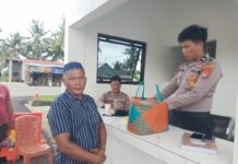 Pastikan Ruang Tahanan Bebas Dari Barang Yang Dilarang, Petugas Piket Perketat Pemeriksaan Titipan Makanan Tahanan.