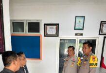 Kapolres Pasangkayu Cek Gudang KPU untuk Pastikan Keamanan Logistik Pemilu