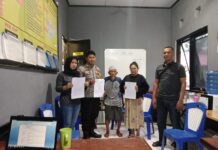 Bhabinkamtibmas Polsek Baras Mediasi Masalah Warga Dengan Problem Solving