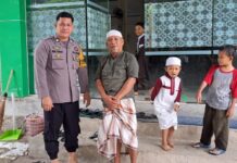 Polres Pasangkayu dan Jajaran Amankan Ibadah Sholat Jumat, Salah Satu Wujud Polri Hadir di Tengah Masyarakat,