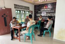 Polsek Pasangkayu Laksanakan Patroli Dialogis, Jamin Keamanan Pemilu 2024