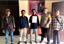 Bhabinkamtibmas Polsek Pasangkayu Amankan Pelaku Pencurian Buah Sawit di Desa Kabuyu.