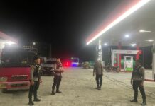 Cegah Aksi Kriminalitas Di Malam Hari, Sat Samapta Polres Pasangkayu Laksanakan Patroli Blue Light, Serta Himbau Pemilu Damai.