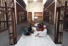 Sat Tahti Laksanakan Binrohtal Tahanan di Rutan Polres Pasangkayu