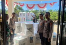 Polres Pasangkayu Tingkatkan Keamanan Logistik Pemilu Yang Bergeser Kembali Ke Gudang KPU Pasca Rekap Tingkat PPK Kecamatan.