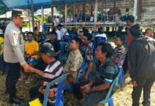 Giat Jumat Curhat, Kapolres Pasangkayu Dengarkan Keluh Kesah Warga.
