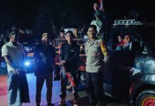 Personel Polres Pasangkayu Ops Ketupat Marano 2024, Laksanakan Patroli MalamTakbiran Antisipasi Gangguan Kamtibmas.