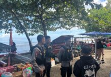 Momen Libur Lebaran, Satgas Preventif Ops Ketupat Polres Pasangkayu Patroli di Objek Wisata Pantai Koa-koa
