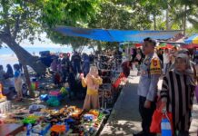 Polsek Bambalamotu Bersama Tim Basarnas Kabupaten Pasangkayu Amankan Objek Wisata Koa-koa.