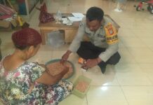 Wujudkan Kedekatan Dengan Warga, Bhabinkamtibmas Polsek Baras Sambangi Warga Binaanya