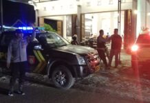 Polsek Pasangkayu Tetap Laksanakan Patroli Blue Light Meski Cuaca Tak Bersahabat.