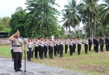 Dalam Rangja Hari Bhayangkara Ke-78, Polres Pasangkayu Laksanakan Upacara Ziarah di TMP Martajaya.