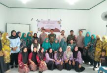 Bhabinkambitmas Polsek Sarudu Hadir Pada Kegiatan UPT Puskesmas Dapurang