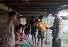 Bhabinkamtibmas Polsek Pasangkayu Ajak Para Pemuda Ciptakan Kamtibmas Jelang Pilkada Serentak