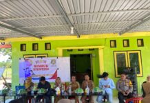 Bhabinkamtibmas Polsek Pasangkayu Hadiri Rembuk Stunting Desa Binaan
