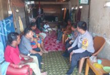 Polsek Pasangkayu melaksanakan Patroli dan Sambang ke Acara Pesta Adat Suku Bunggu Desa Pakava