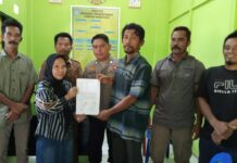 Problem Solving, Bhabinkamtibmas Polsek Pasangkayu Selesaikan Masalah Perkelahian Warga Pajalele