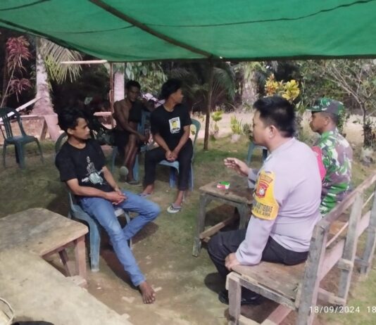 Bhabinkamtibmas Polsek Pasangkayu Mediasi Masalah Warga Dengan Problem Solving