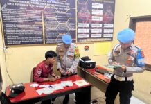 Berantas Judi Online, Sie Propam Polres Pasangkayu Periksa HP Milik Personel