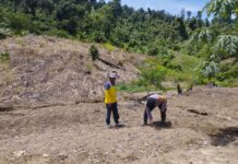 Bhabinkamtibmas Polsek Pasangkayu Jadi Garda Depan Ketahanan Pangan, Ajak Warga Manfaatkan Lahan Kosong