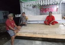 Bhabinkamtibmas Polsek Bambalamotu Himbau Warga jauhi Judi Online