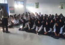 Satlantas Polres Pasangkayu Sosialisasi Keselamatan Berlalu Lintas Kepada Para Pelajar