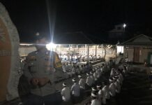 Bhabinkamtibmas Polsek Pasangkayu Pengamanan Giat Sembahyang Umat Hindu