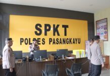 Pastikan Pelayanan Prima, Kapolres Pasangkayu Cek Ruang Pelayanan SPKT