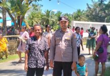 Personel Polres Pasangkayu laksanakan Pengamanan Ibadah Minggu di Gereja