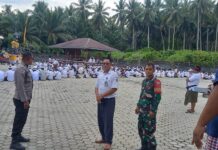 Bhabinkamtibmas Polres Pasangkayu Bersinergi dengan Babinsa Amankan Perayaan Ibadah Hari Raya Galungan