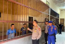 Cek Ruang Tahanan, Kapolres Pasangkayu Pastikan Keamanan Dan Kondisi Kesehatan Para Tahanan