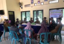 Selesaikan Masalah Dengan Problem Solving, Bhabinkamtibmas Polsek Pasangkayu Mediasi Warganya