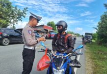 Operasi Penertiban Kendaraan Bersama BPKPD Dan Jasa Raharja, Satlantas Polres Pasangkayu Tegakkan Disiplin Bayar pajak