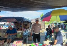 Pasar Tertib, Jalan Aman: Unit Kamsel Sat Lantas Polres Pasangkayu Gencar Himbau Keselamatan Berlalu Lintas