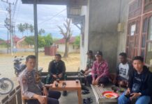 Polsek Pasangkayu Gelar Sambang Dan Pemantauan Kamtibmas Di Desa Batu Oge