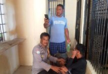 Bhabinkamtibmas Polsek Bambalamotu Sigap Tangani ODGJ Asal Sulteng yang Resahkan Warga Mesanga,