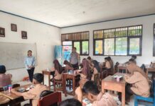 Pemberian Makan Bergizi Oleh Sppg Yayasan Vila Cakrawala Bangsa Di Kecamatan Sarudu