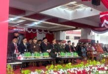 Upacara Penurunan Bendera Merah Putih Tingkat Kabupaten Pasangkayu Berlangsung Khidmat