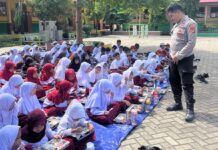Polsek Sarudu Memonitoring Kegiatan Pemberian Makanan Bergizi Gratis Kepada 1.519 Siswa